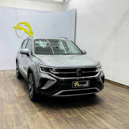 VOLKSWAGEN TAOS 1.4 250 TSI TOTAL FLEX HIGHLINE AUTOMÁTICO